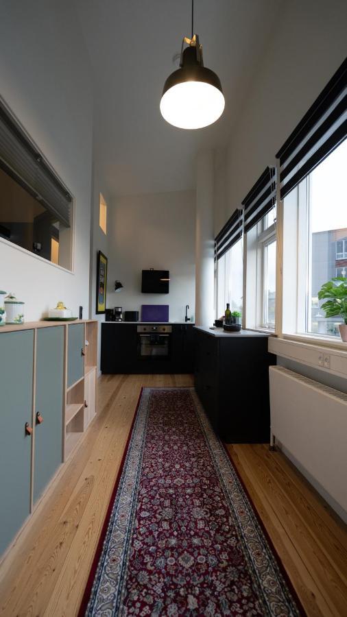 Broncks Apartment 5 - Modern 2-Bedroom In The Heart Of Torshavn Exterior photo
